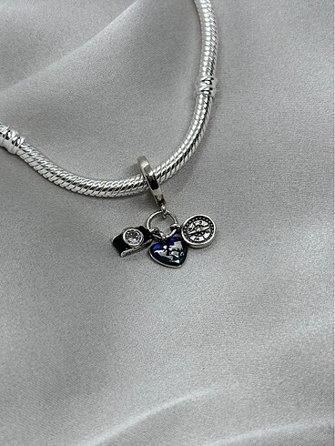 Pandora Seyahat charm