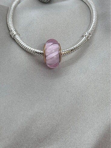 Pandora Murano charm