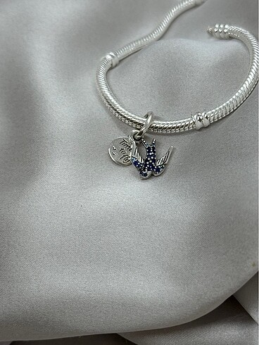 Pandora Kırlangıç Charm