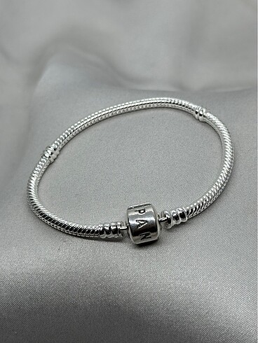 Pandora bileklik 16cm