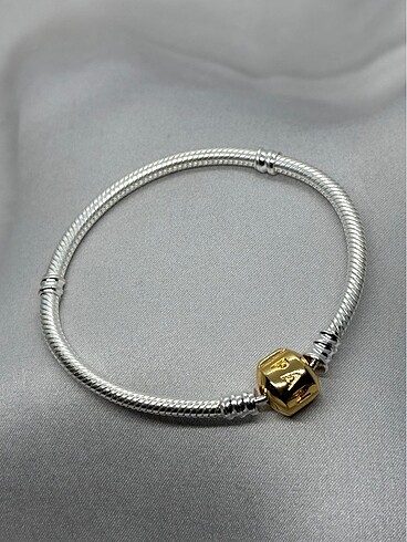Pandora bileklik 17cm