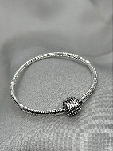Pandora bileklik 16cm