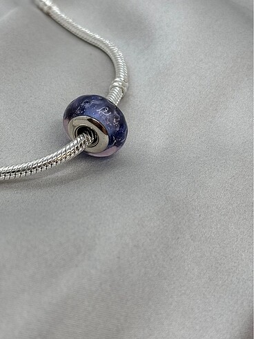 Pandora Lavanta Charm