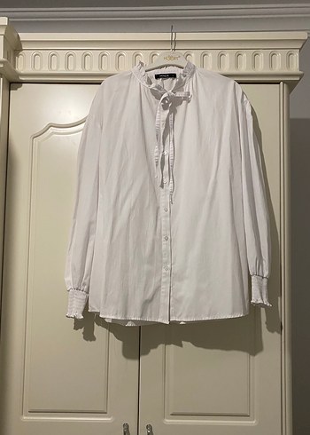 Düğmeli Beyaz  Kadın Gömlek - Görsel 2