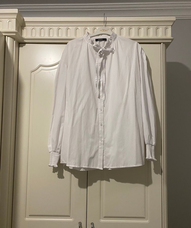 Düğmeli Beyaz  Kadın Gömlek - Görsel 2