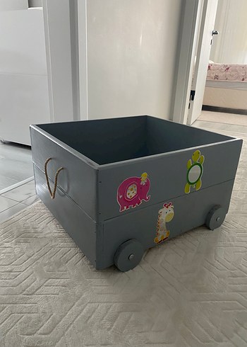 Gri Ahşap Çocuk Oyuncak Kutusu