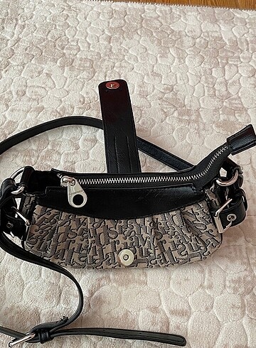  Beden Stradivarius Çanta