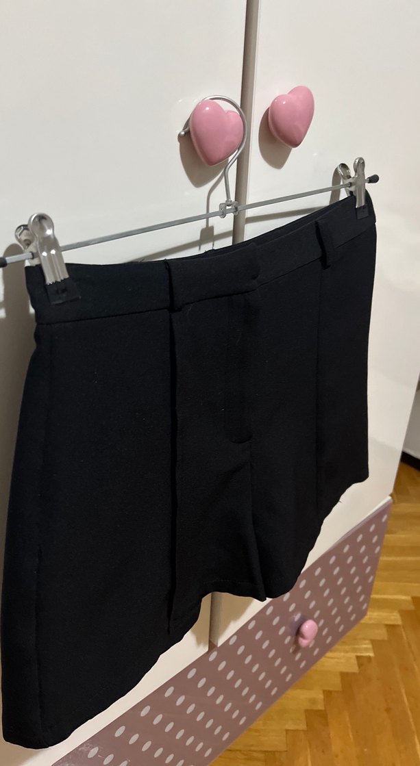 Nervür dikişli şort - Görsel 2