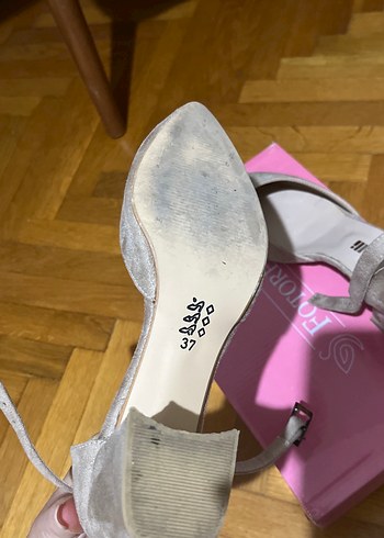 Bej Yılan Desenli Süet Tokalı Topuklu Ayakkabı - Görsel 5