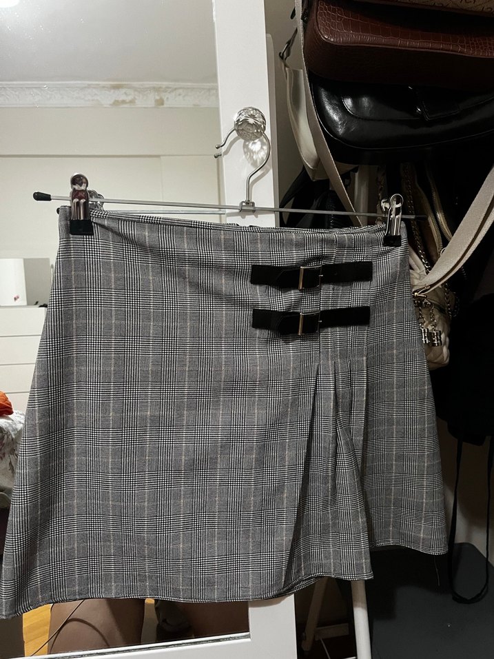 Kemer Detaylı Gri Ekose Mini Etek - Görsel 2