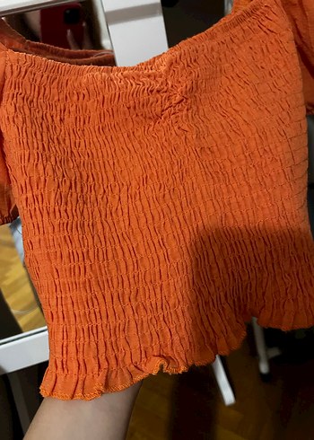 Turuncu Kısa Kollu Büzgülü Bluz - Görsel 3