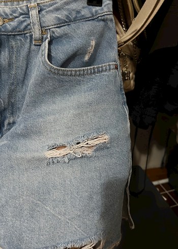 Kadın Mini Denim Şort, Gevşek Kesim - Görsel 3