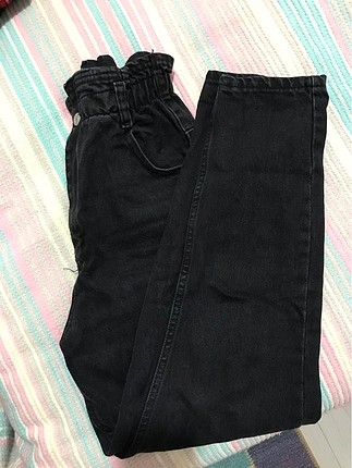 Beli lastikli mom jean