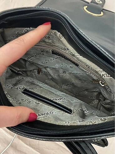 Beden Orijinal ürün değildir ama butikten almıştım