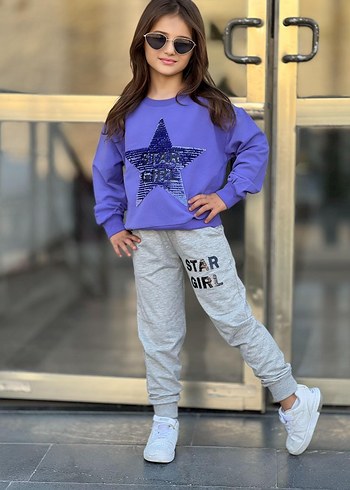 Pul Detaylı Mor Sweatshirt ve Gri Eşofman Altı