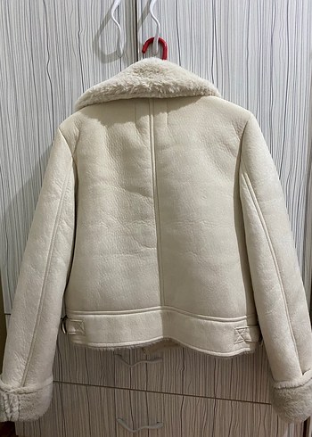 Kürk Detaylı Beyaz Süet Kadın Ceket - Görsel 2
