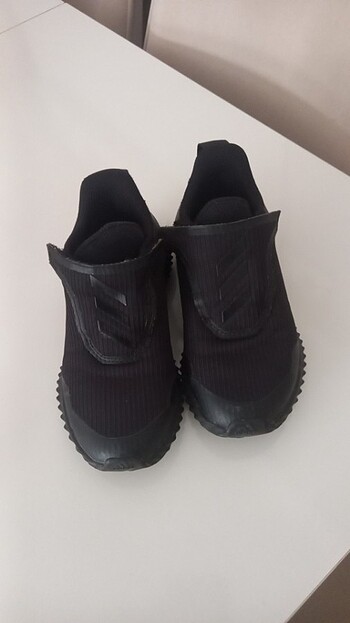 Adidas cocuk spor ayakkabi