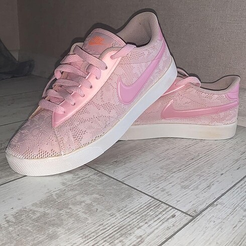 Toz Pembe orijinal nike spor ayakkabı