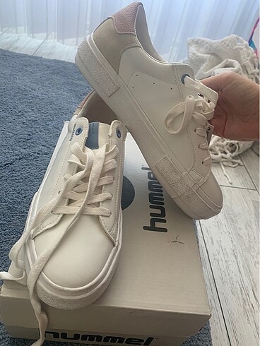 38 Beden beyaz Renk Pull& Bear spor ayakkabı