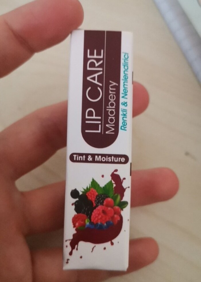 Cire aseptine renkli dudak nemlendirici - Görsel 2