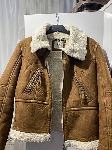 xl Beden camel Renk Defacto Kürklü Mont