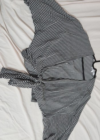 Koton Bağlamalı Ön Detaylı Siyah Bluz - Görsel 6