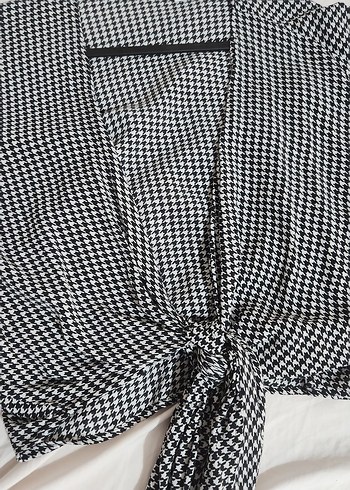 Koton Bağlamalı Ön Detaylı Siyah Bluz - Görsel 7