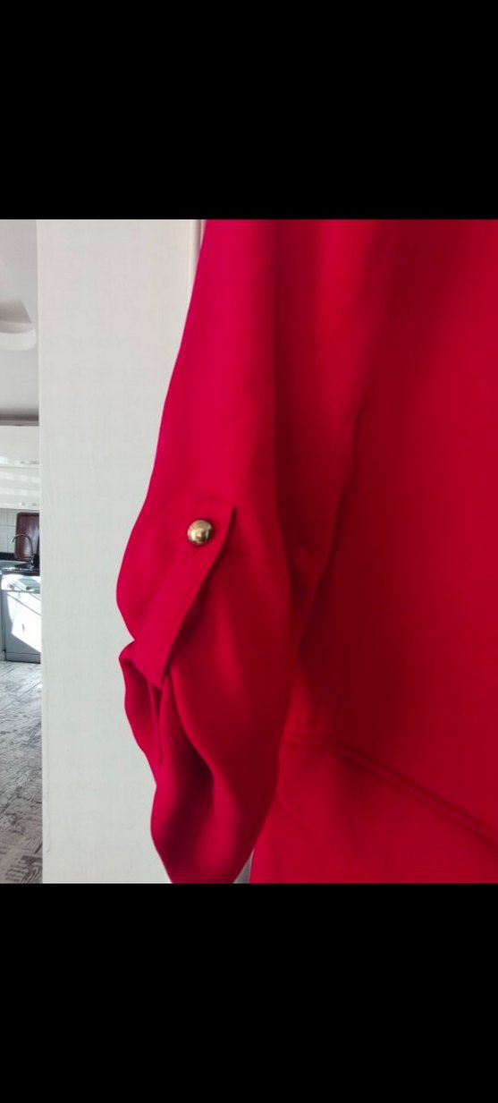 Düğmeli Kırmızı Mini Kadın Ceket - Görsel 3