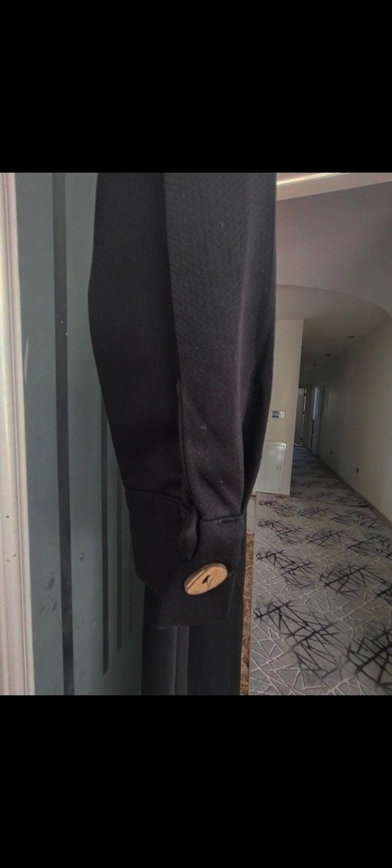 Düğmeli Siyah Uzun Kollu Uzun CEKET - Görsel 3