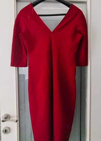 Kısa Kollu Kırmızı V Yaka Midi Elbise - Görsel 2