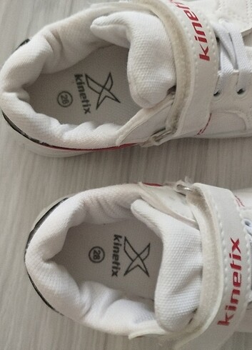 28 Beden Kinetix spor ayakkabı