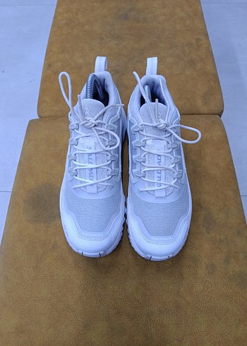 Erkek Beyaz Salomon Outdoor Spor Ayakkabı - Görsel 2