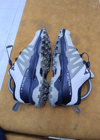 Salomon Beyaz Gri Erkek Outdoor Ayakkabısı - Görsel 4