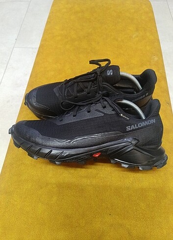 Orijinal salomon goratex 43 numara 