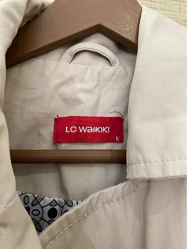 LC Waikiki Dizüstü trençkot