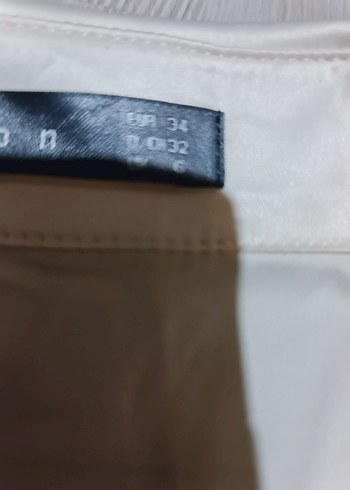 Düğmeli V Yaka Beyaz Saten Kadın Gömlek - Görsel 3