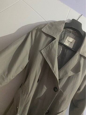 Pull and Bear Pull and bear trençkot
