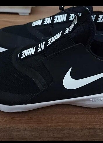 nike flex runner