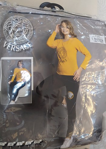 Versace Versace Sarı Uzun Kollu Midi Pijama Takımı