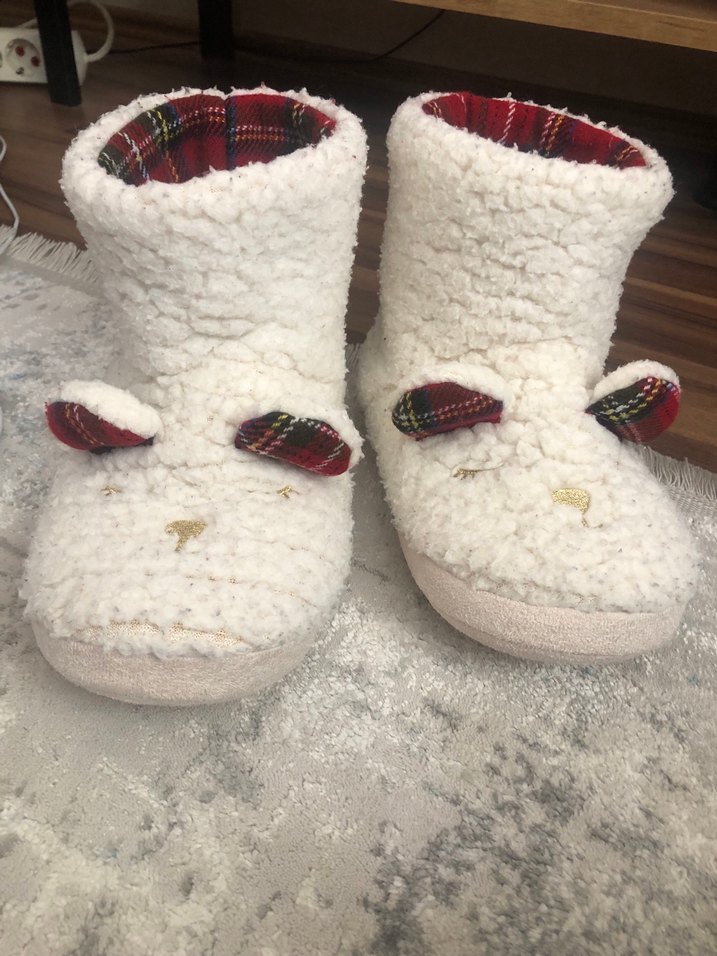 Kızlar için Beyaz Nakışlı Sıcak Ev Terliği - Görsel 2