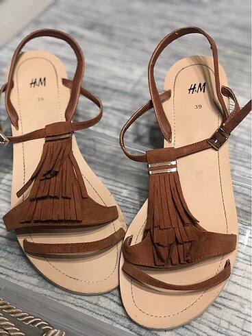 H&M sandalet