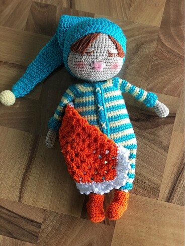 Diğer Amigurumi Uyku Arkadaşı