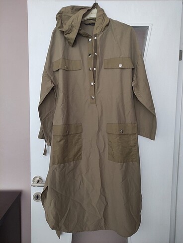 Trenckot zara