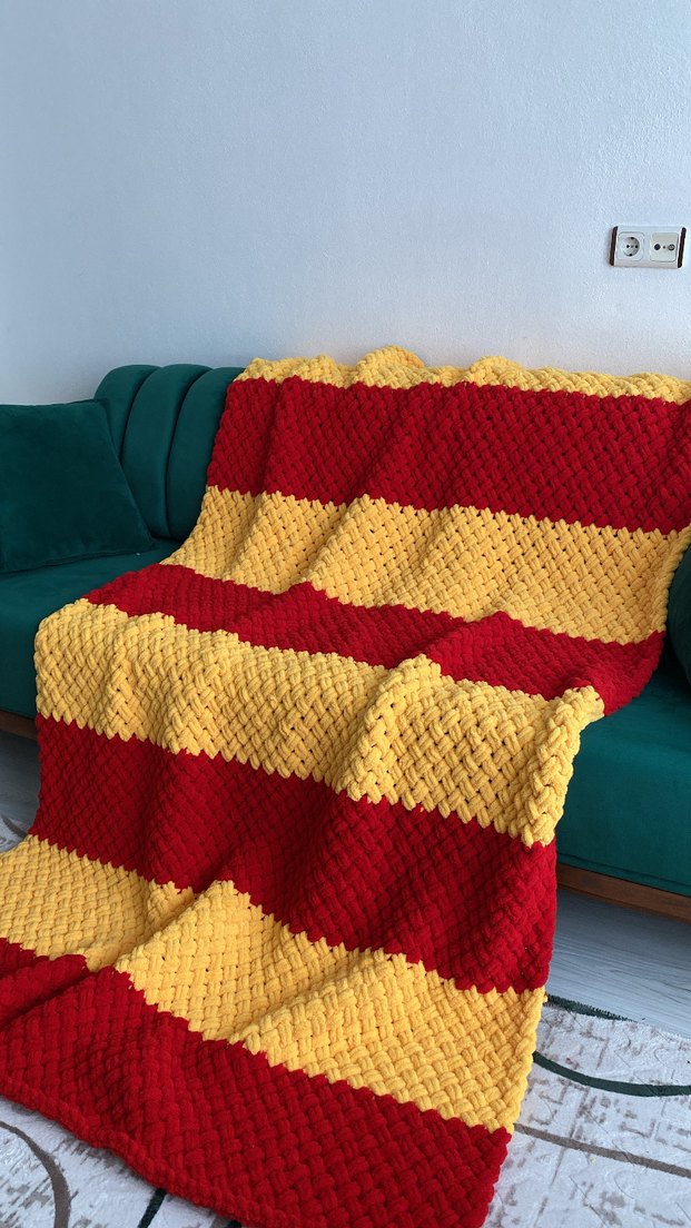 Taraftar Puffy battaniye - Görsel 2