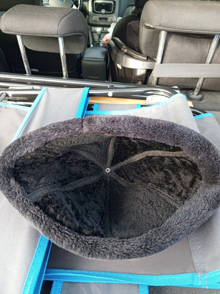 Gri Deri Biker Şapka, Kürk Detaylı - Görsel 3