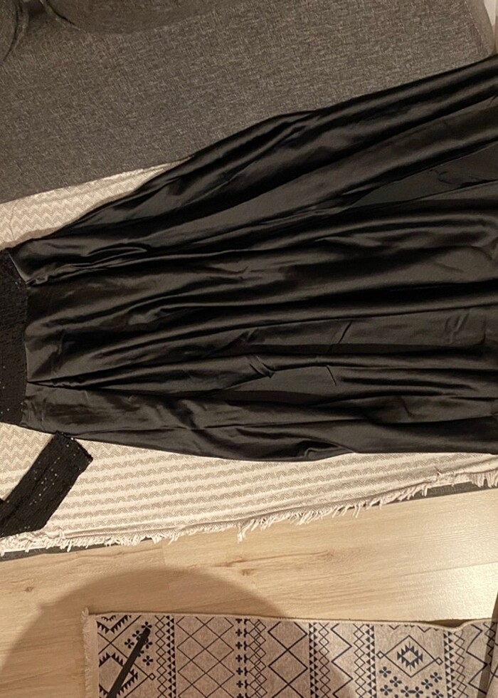 Tek omuz payetli elbise - Görsel 4