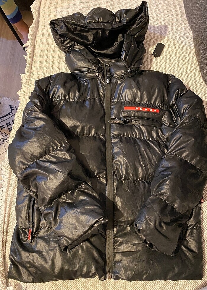 Prada çocuk mont - Görsel 3