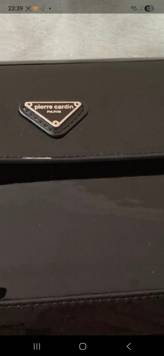 Parlak Siyah Deri Kadın Çantası PİERRE CARDİN 1 kez kullanıldı - Görsel 2