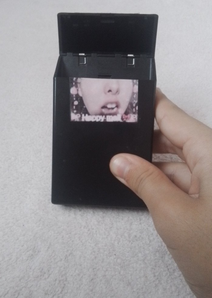 Siyah basmalı kutu. - Görsel 2