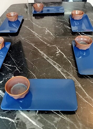 Diğer Renkli tavuk dünyası tabağı 